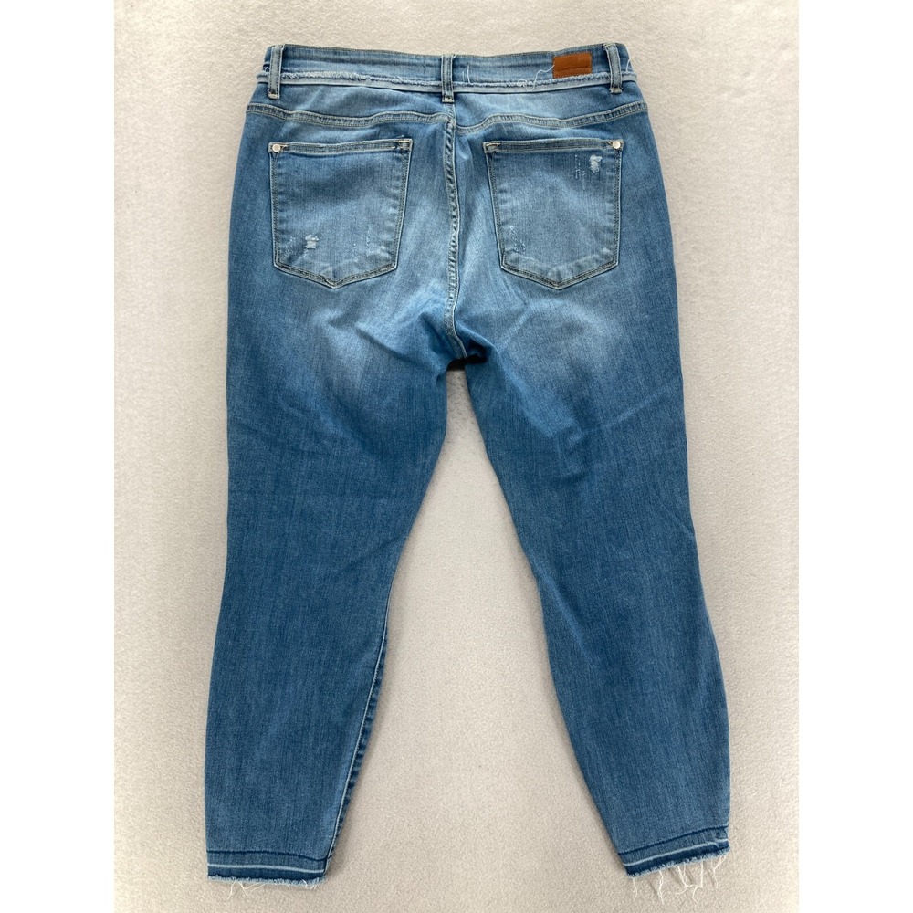 Judy Blue Jeans Women's 16W Skinny Fit Medium Blue Stretch Denim Distressed City - Picture 13 of 13